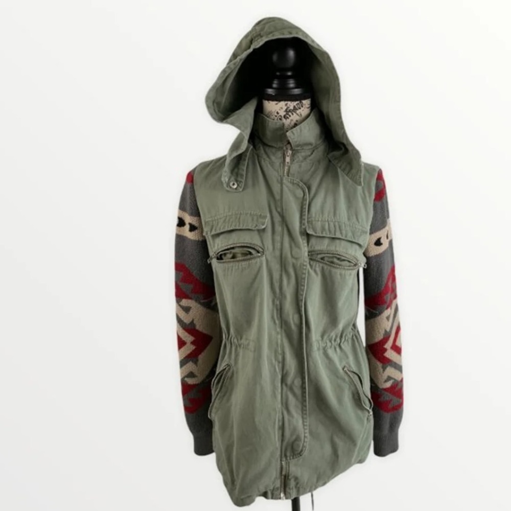 Thread Supply Women's Small Jacket: - image 1